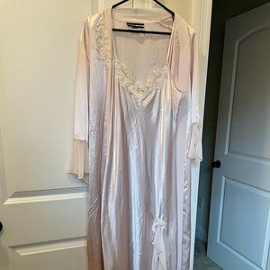 Bridal Nightgown and Robe